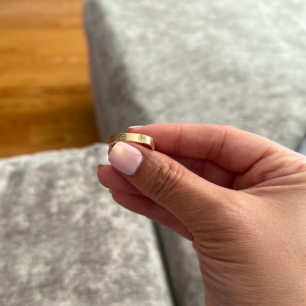 Cartier Love ring gold